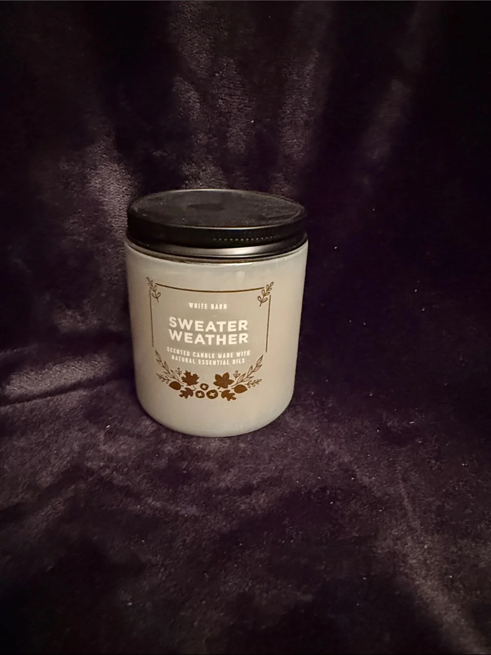 White Barn Sweater Weather Candle - White Jar with Black Lid
